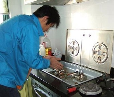 西藏优普燃气灶维修服务案例
